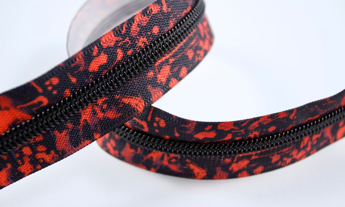 Red Splatter #5 Zipper Tape | 2 yards