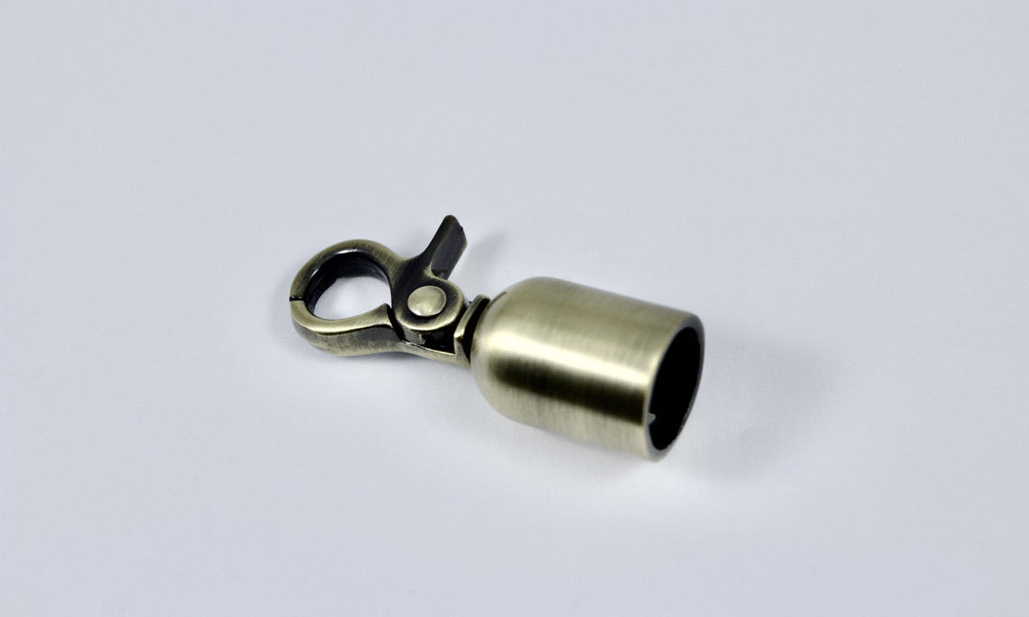 Lobster Claw Tassel Cap | Single